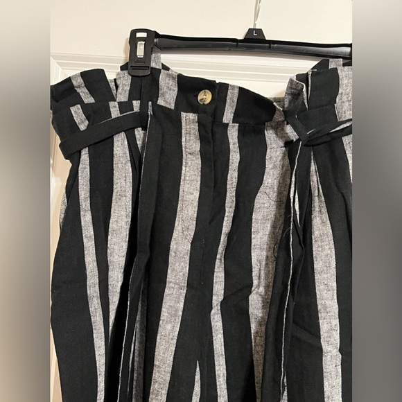 Striped Who What Wear Pants - Picture 2 of 5